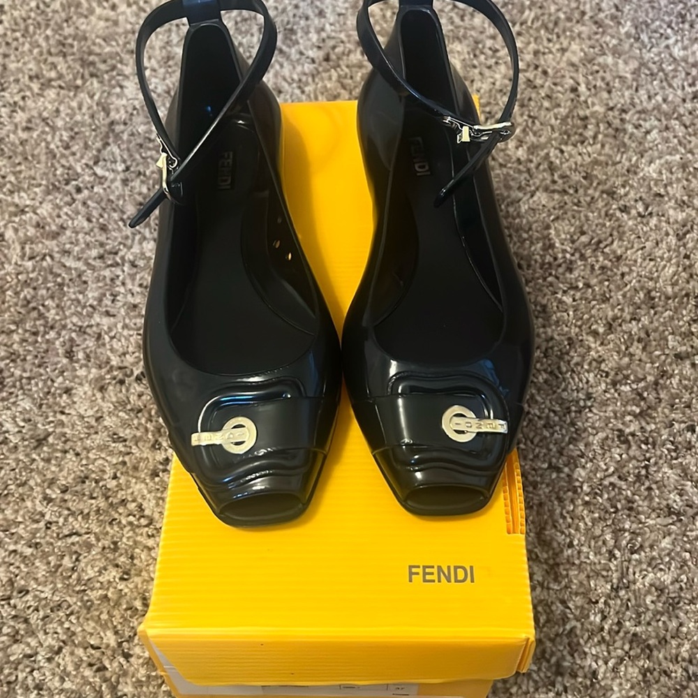 FENDI Size 37 Ballerina Flats, New In Box Black